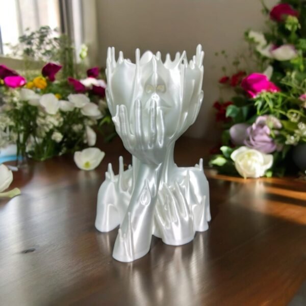 Melting Face Shape Vase,Table Centerpiece,Flower Pot home,office,living,decor Plastic Vase (6.5 inch, White)