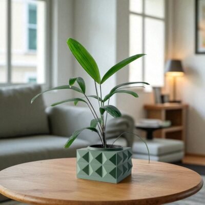 Eldan Planter Pot