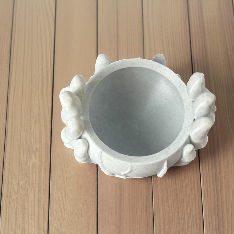 Heart & Hands – Guardian of Love Vase - Image 3